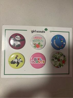 NWT Girl Scouts Panda Buttons set of 6 Badges - Pink, White, Blue, Yellow, Green